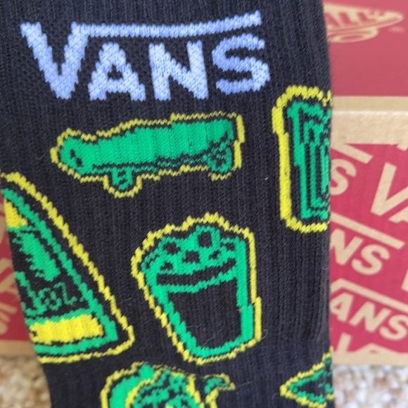Vans “Off The Wall” socks - Picture 11 of 16